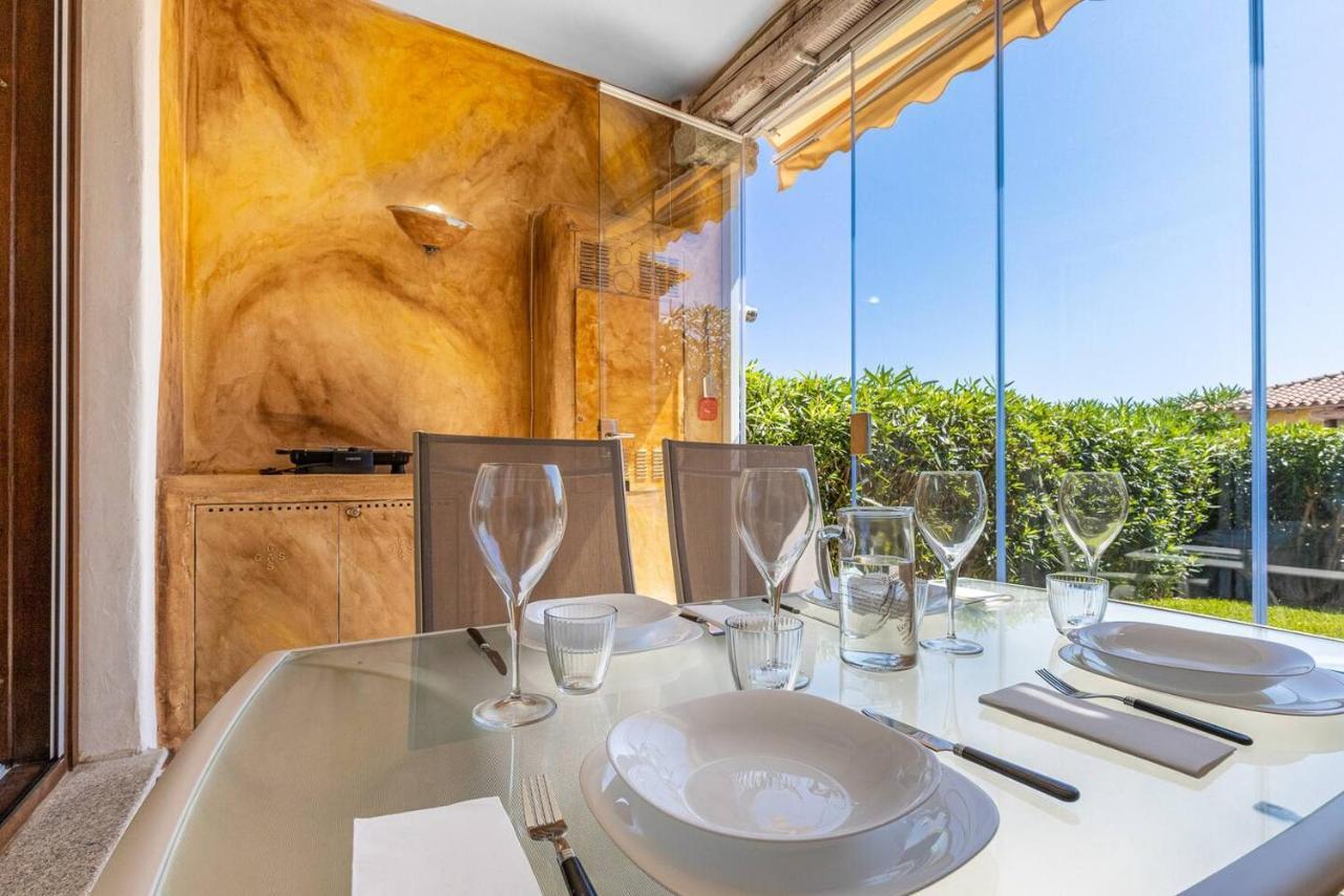 אולביה Casa Vacanze Lo Squalo מראה חיצוני תמונה